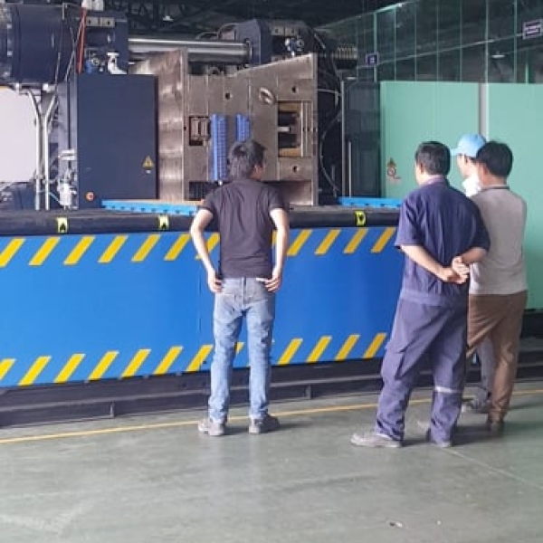 Công Ty MINH TÚ Nhận Đánh Bóng Khuôn Ép Nhựa Tại TPHCM